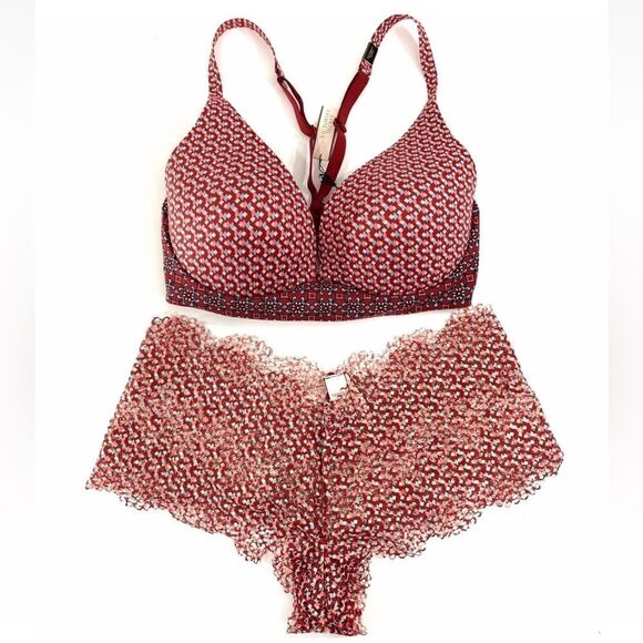 Victorias Secret Set Body Lightly Lined Plunge Wireless bra & Boyshort panty - Picture 1 of 3